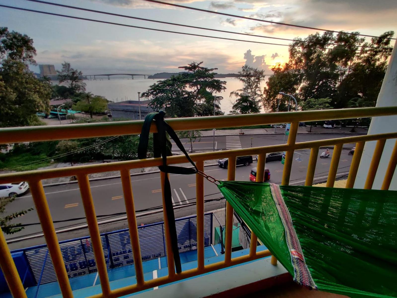 Island View Hostel シアヌークビル エクステリア 写真