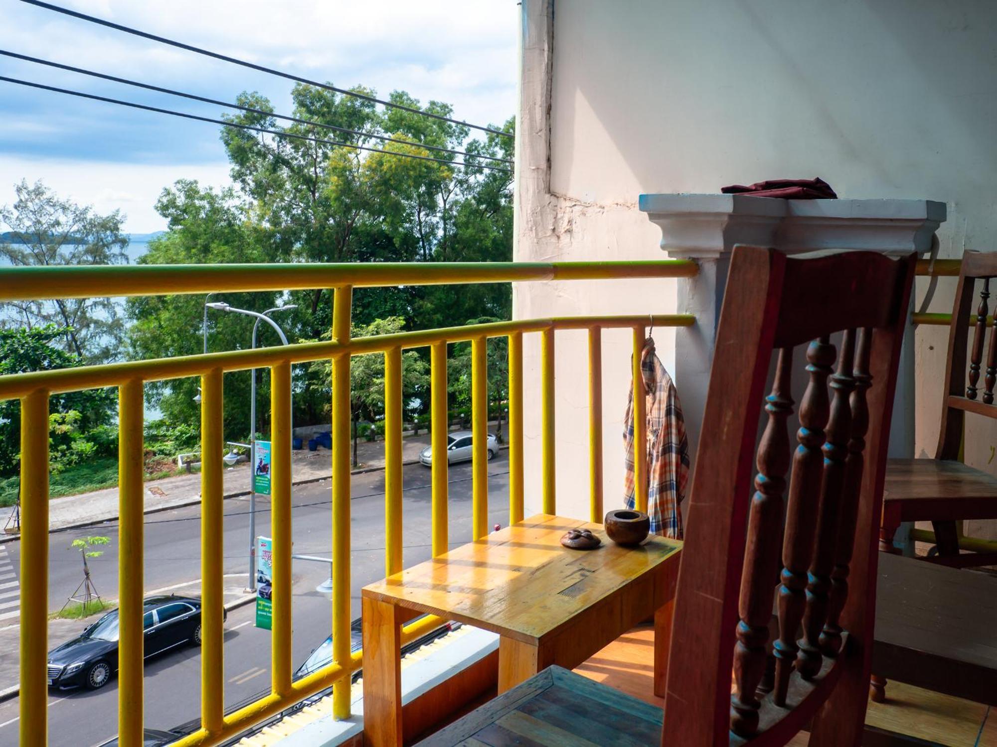 Island View Hostel シアヌークビル エクステリア 写真