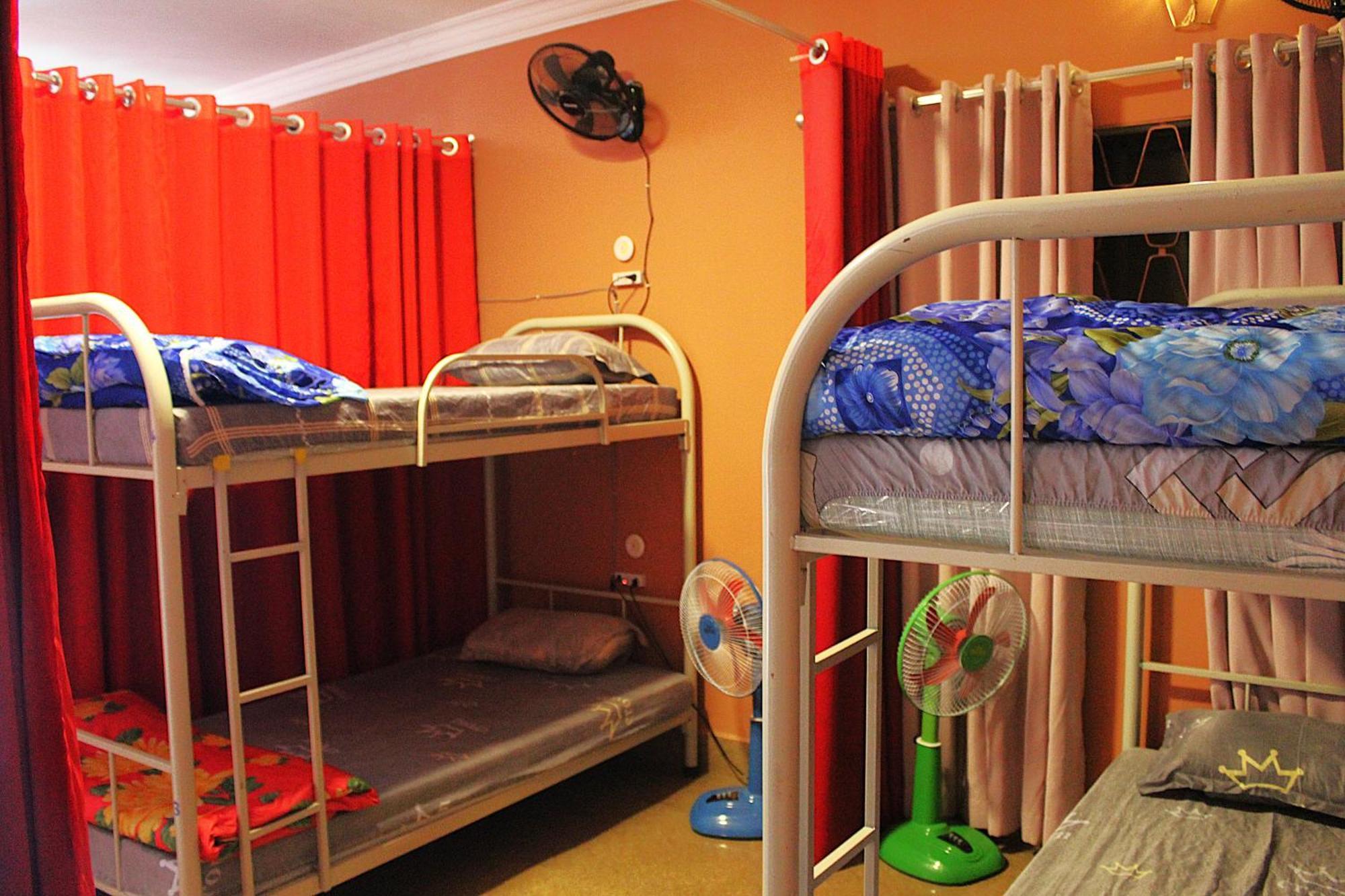 Island View Hostel シアヌークビル エクステリア 写真